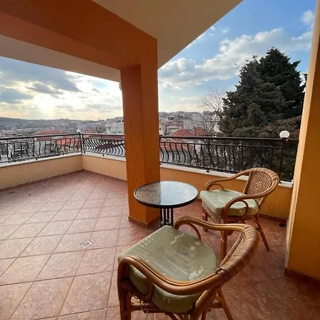 بيت ضيافة Time Out