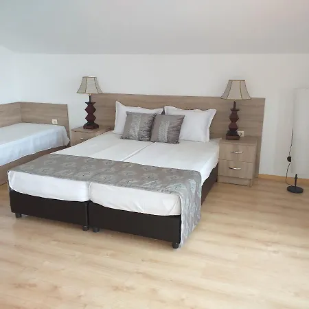 بيت ضيافة Time Out