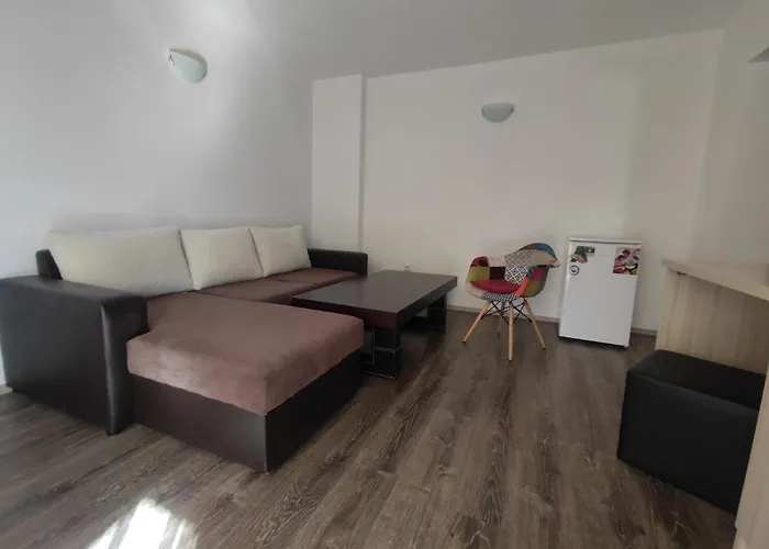 Time Out Casa de hóspedes 4*